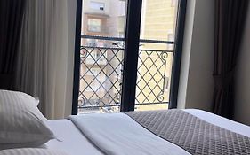 Qama Hotel